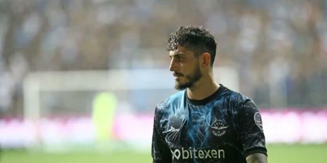 Samet Akayd�n resmen Fenerbah�e'de