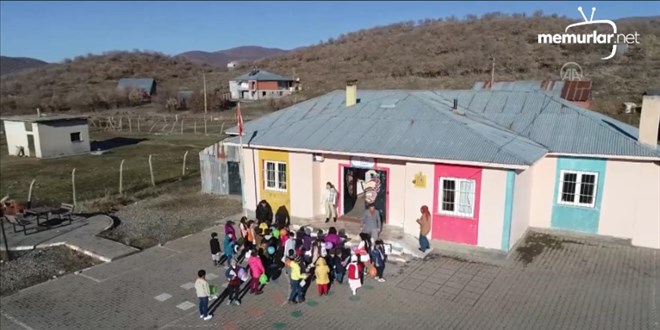 Okullarda karne heyecan�