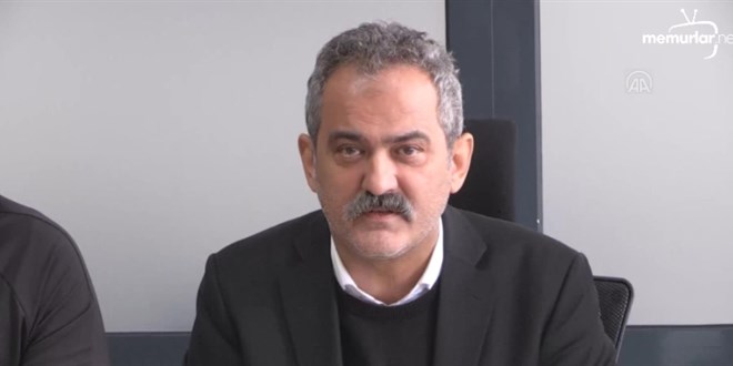 �zer: (Deprem b�lgesi) 5 bin 836 ��rencimiz nakilini ba�ka illerdeki okullara ald�rd�