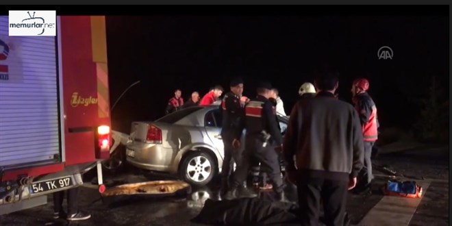 �ki otomobilin �arp��mas� sonucu 1 ki�i �ld�, 4 ki�i yaraland�