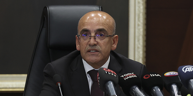 Bakan �im�ek'ten MB'nin faiz karar� sonras� ilk a��klama