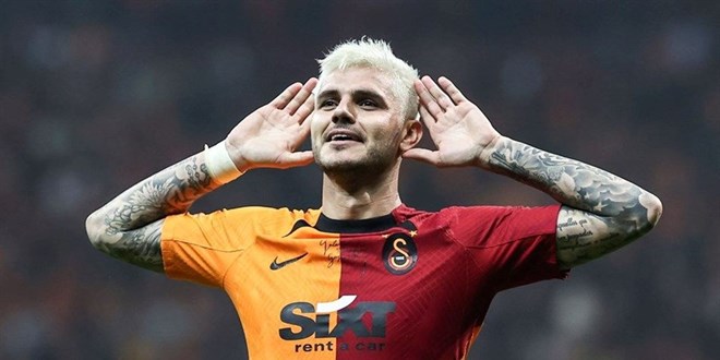Galatasaray Icardi'nin transferi i�in g�r��melere ba�land���n� a��klad�